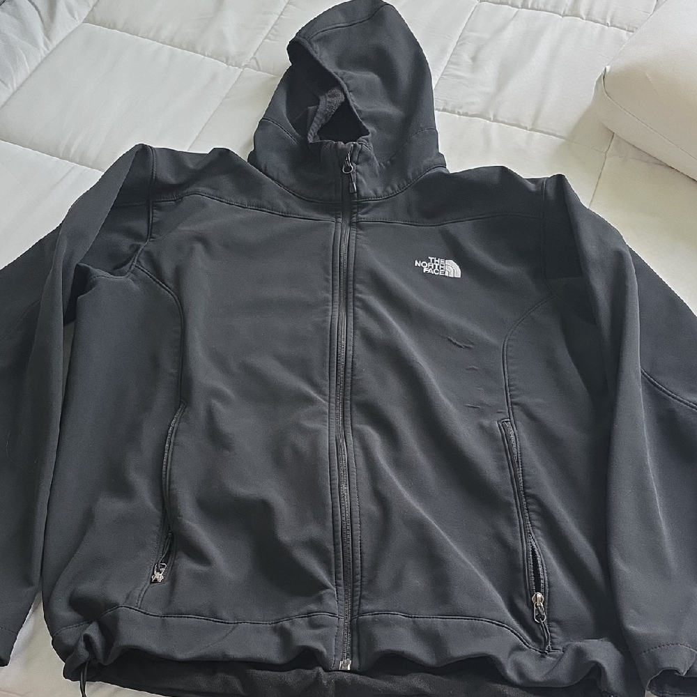 The North Face Men's Black Performance Jacket